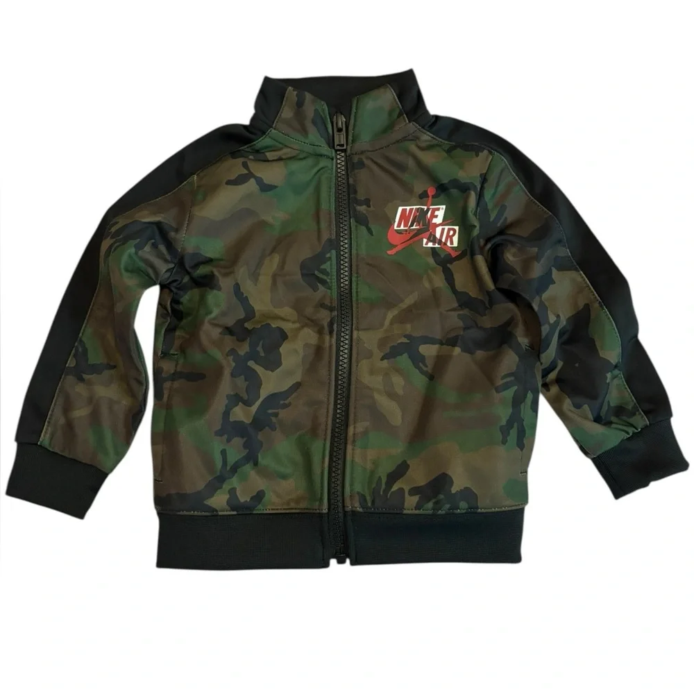 Nike Jordan | track jacket 18M pants set